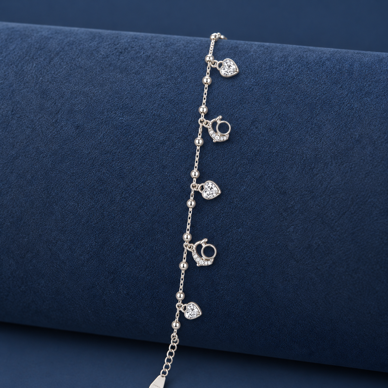 925 Silver Heart & Circle Charm Bracelet