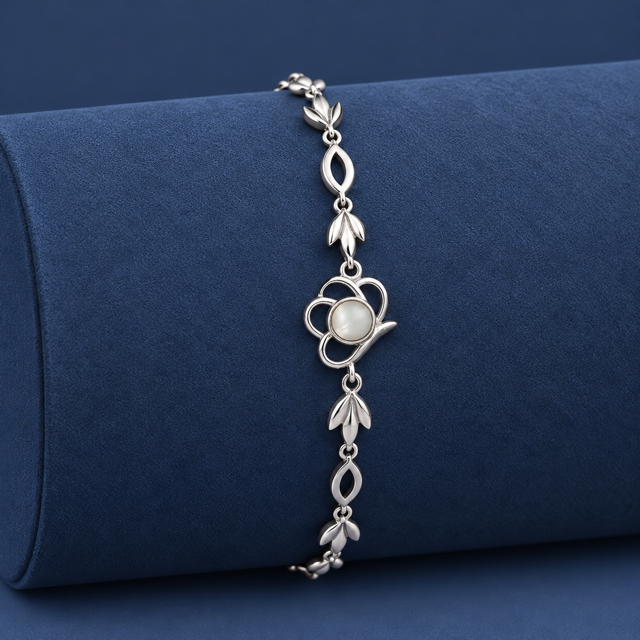 925 Silver Pearl Floral Link Bracelet