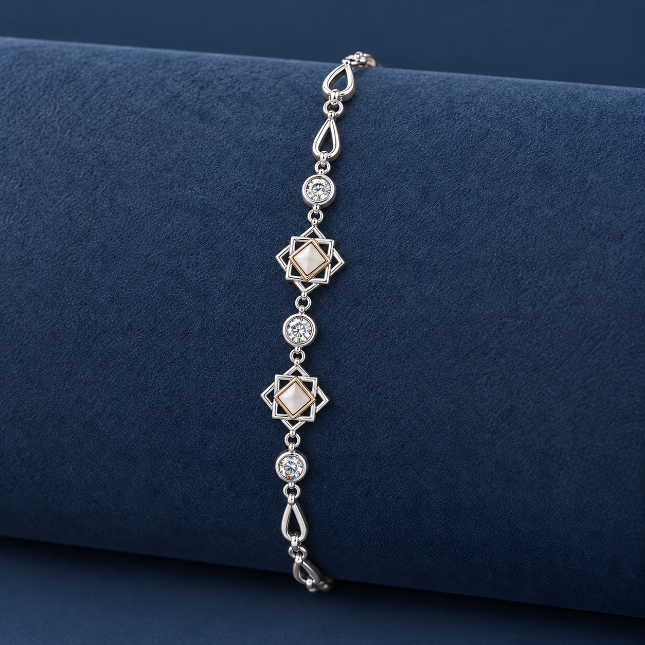 925 Silver Geometric Diamond Motif Bracelet