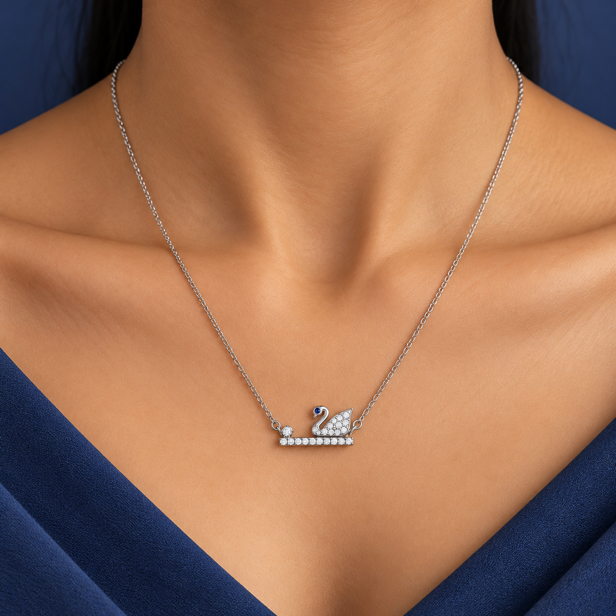 Elegant Swan Design Silver Pendant Necklace with Blue Stone