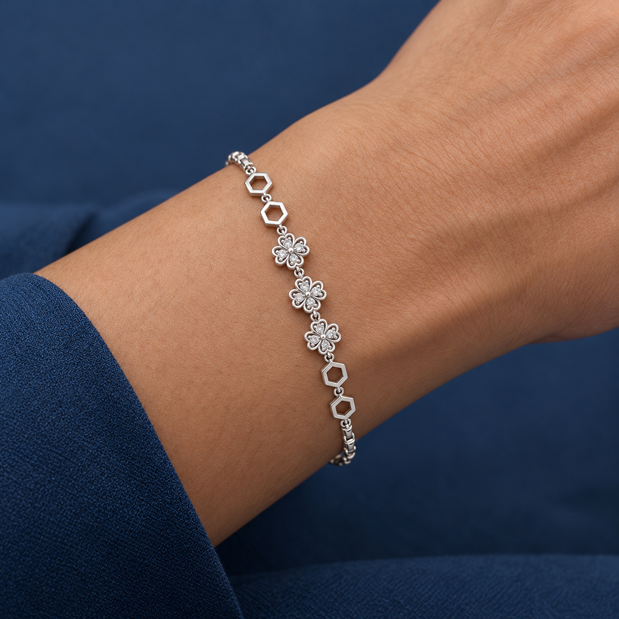 925 Silver Triple Floral Hexagon Link Bracelet
