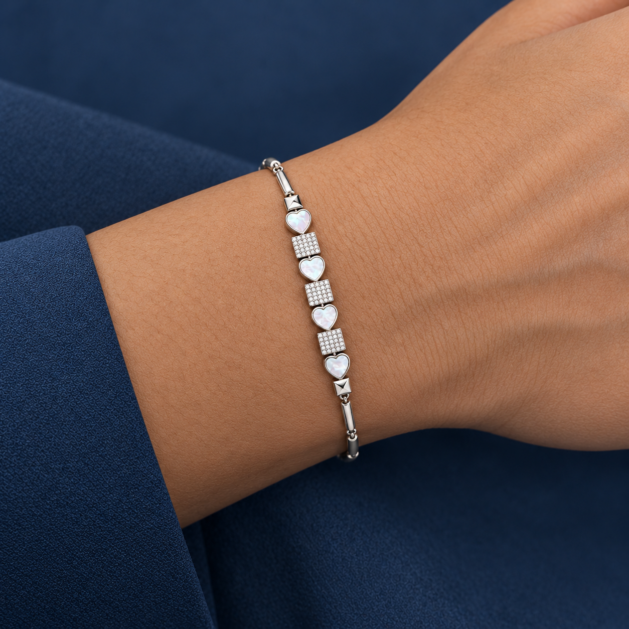 925 Silver Mother of Pearl Heart Link Bracelet
