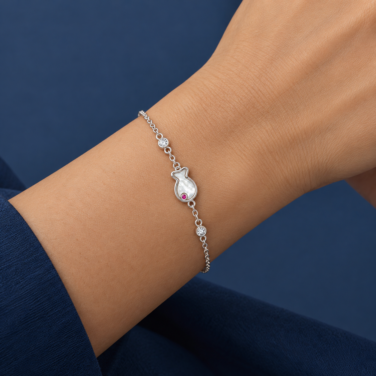 925 Silver Pearl Fish Charm Bracelet