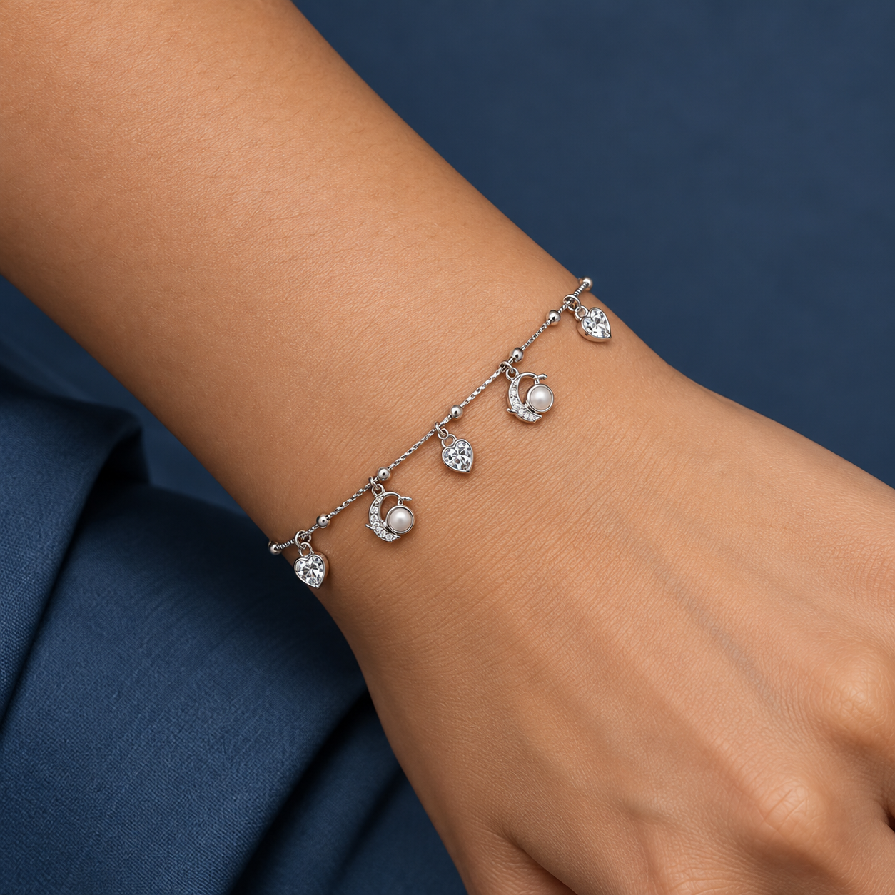 925 Silver Heart & Circle Charm Bracelet